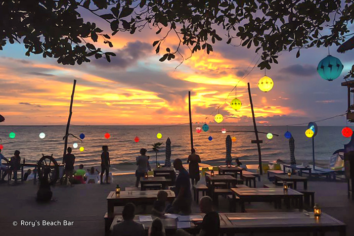 Rory’s Beach Bar –check in thỏa thích, quẩy hết mình chỉ có tại Phú Quốc